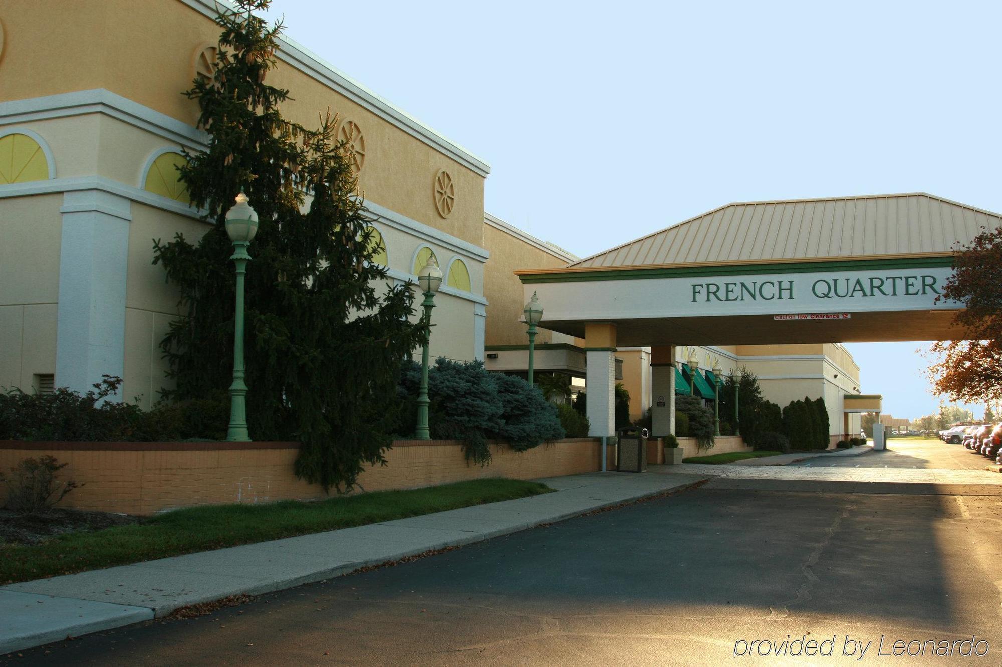 Holiday Inn Perrysburg French Quarter Kültér fotó